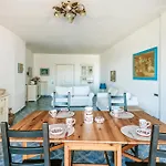 With Infinity Garden And Sea View Искья