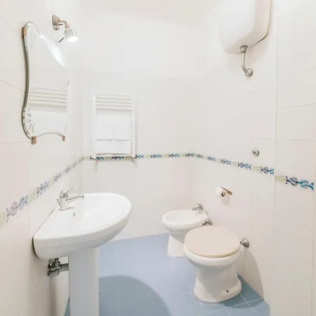 Дом отдыха With Infinity Garden And Sea View